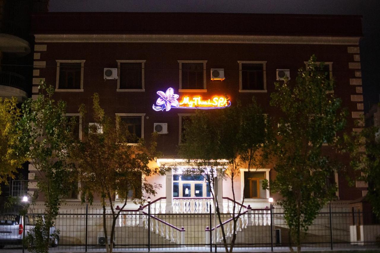 Atb Grand Hotel Atyraū Zewnętrze zdjęcie