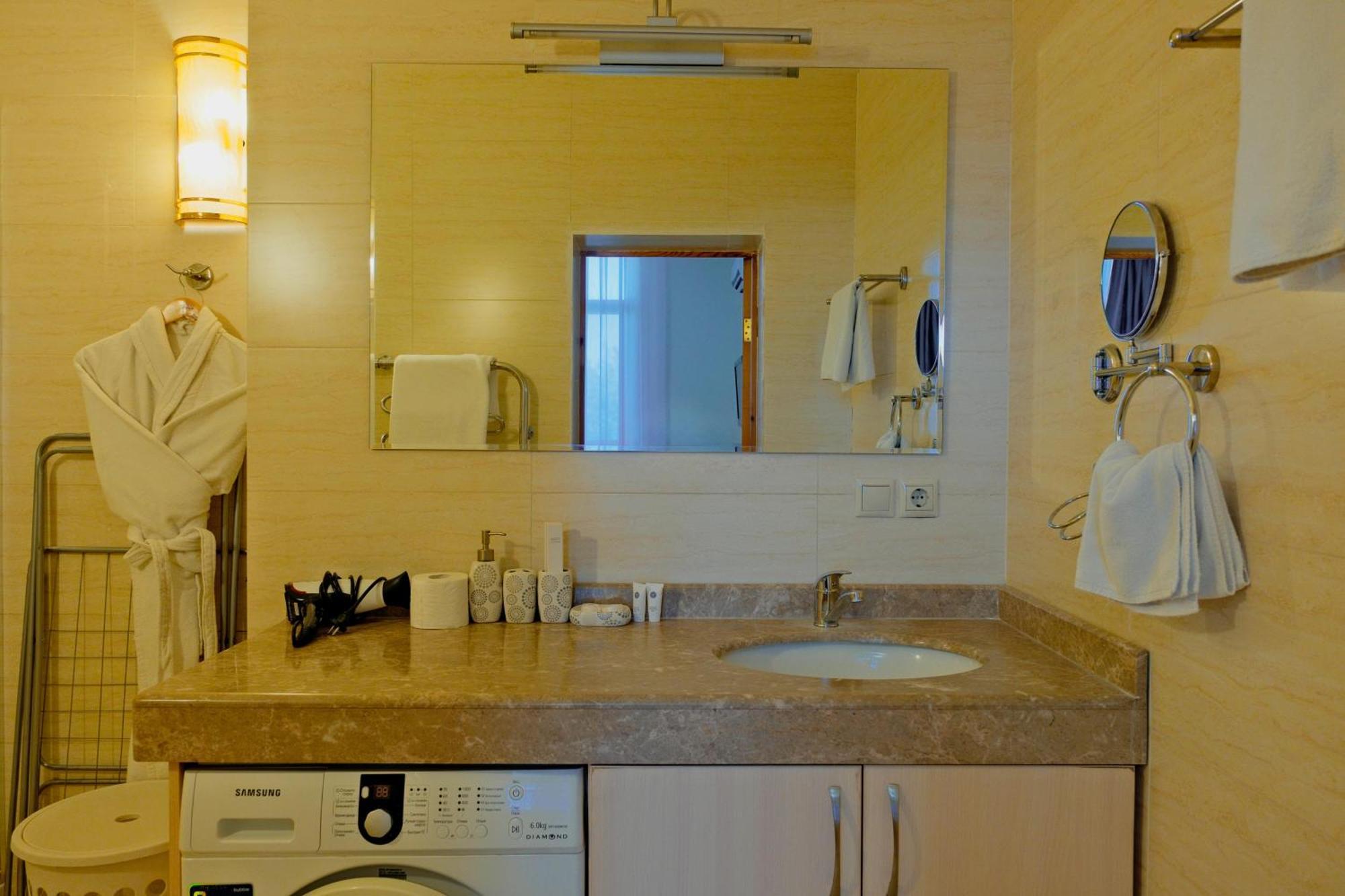 Atb Grand Hotel Atyraū Pokój zdjęcie