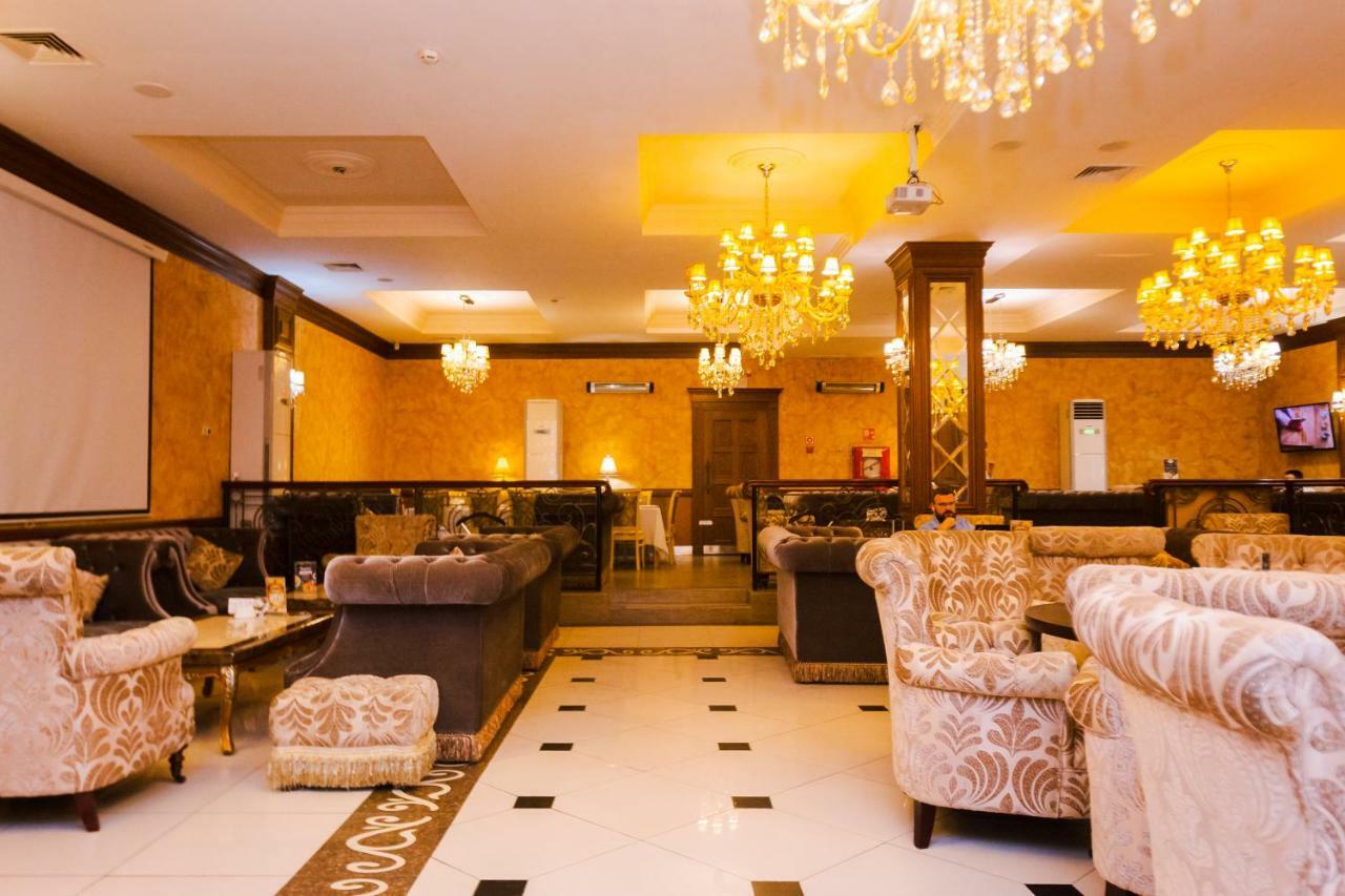 Atb Grand Hotel Atyraū Zewnętrze zdjęcie